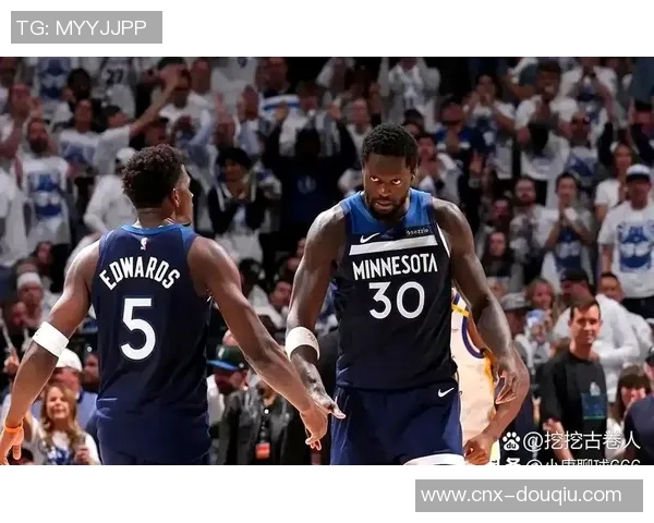 兰德尔与森林狼达成三年一亿美元续约协议引发关注